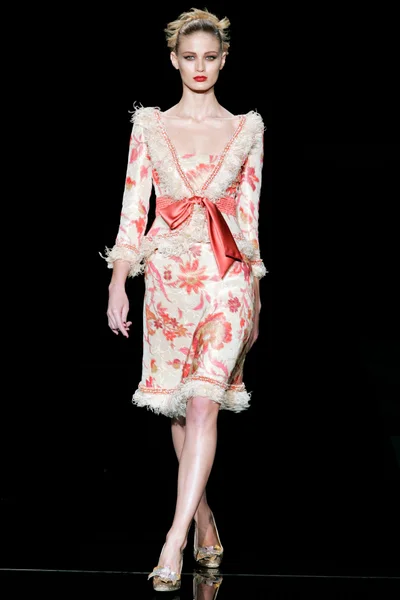 Look 15